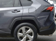 TOYOTA RAV4 XLE 2021