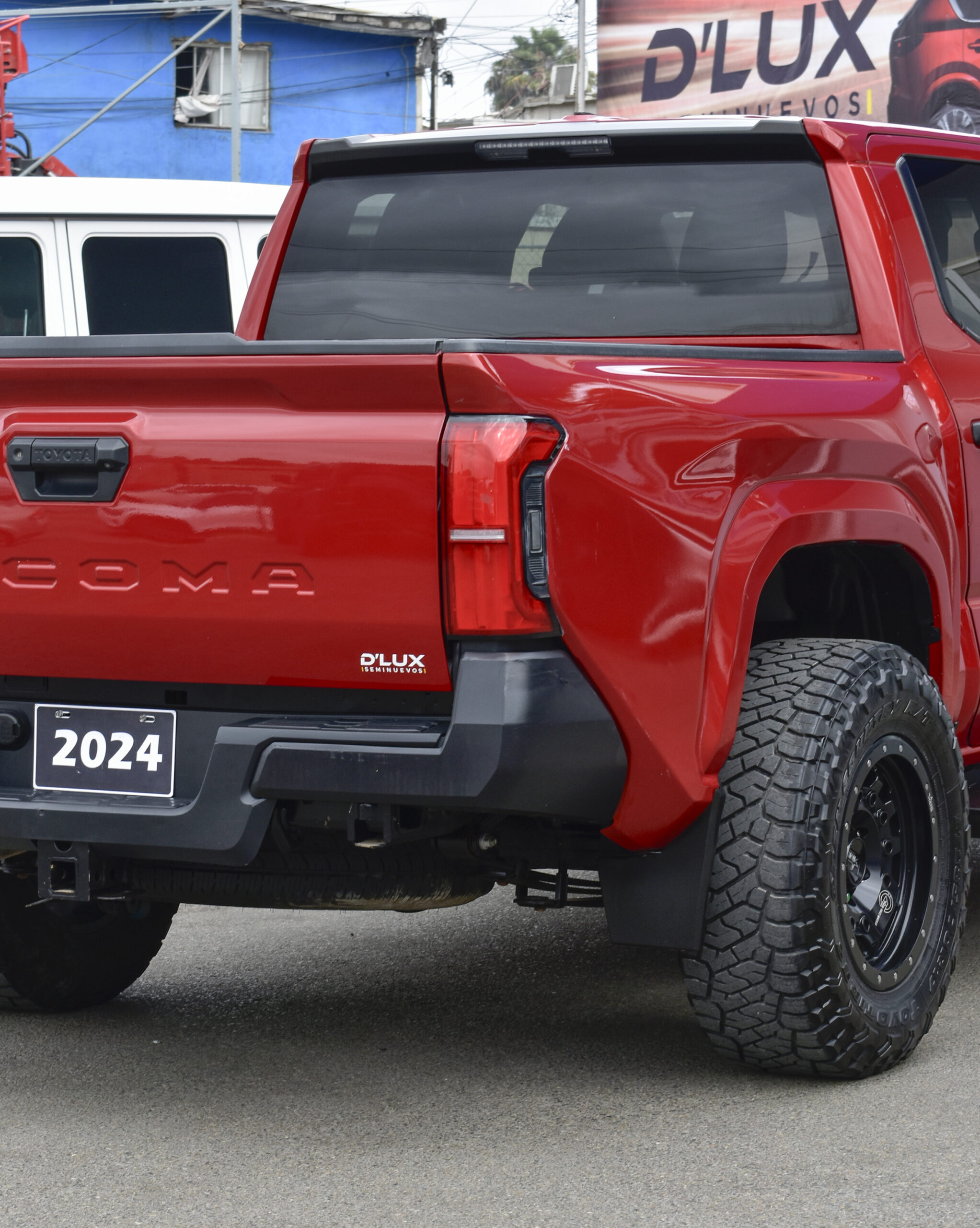 TOYOTA TACOMA SR 4X4 2024
