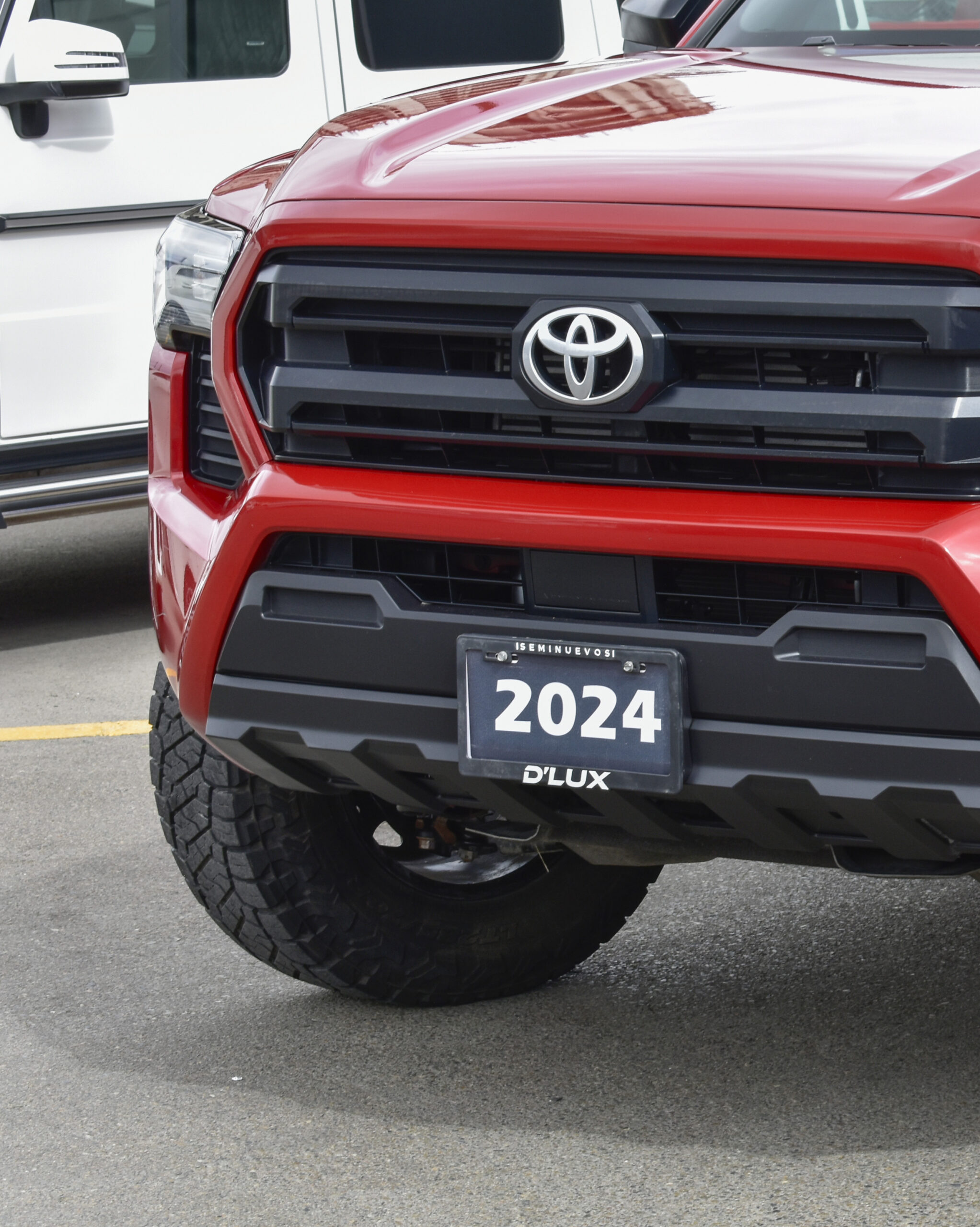 TOYOTA TACOMA SR 4X4 2024