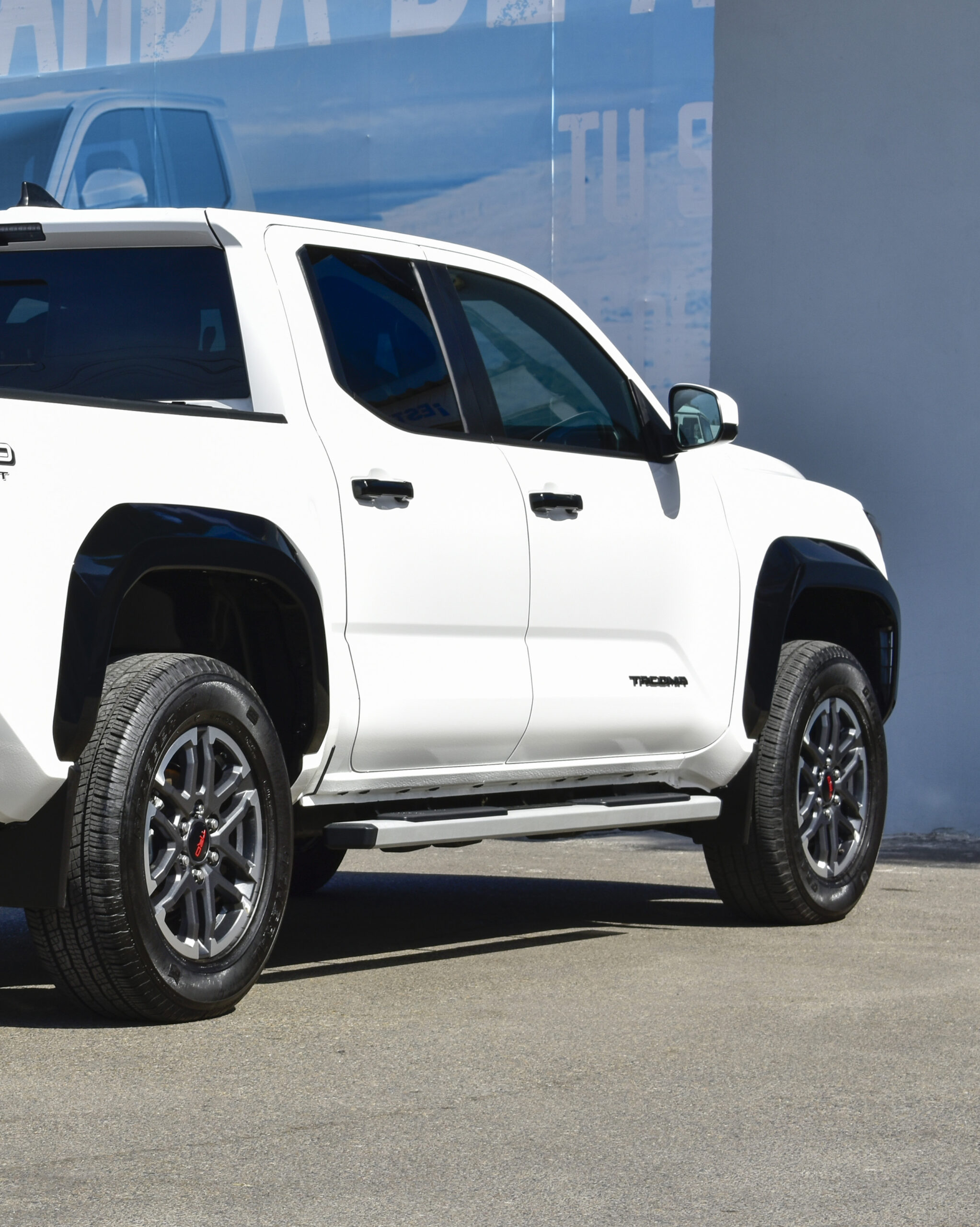 TOYOTA TACOMA TRD 4X4 2025