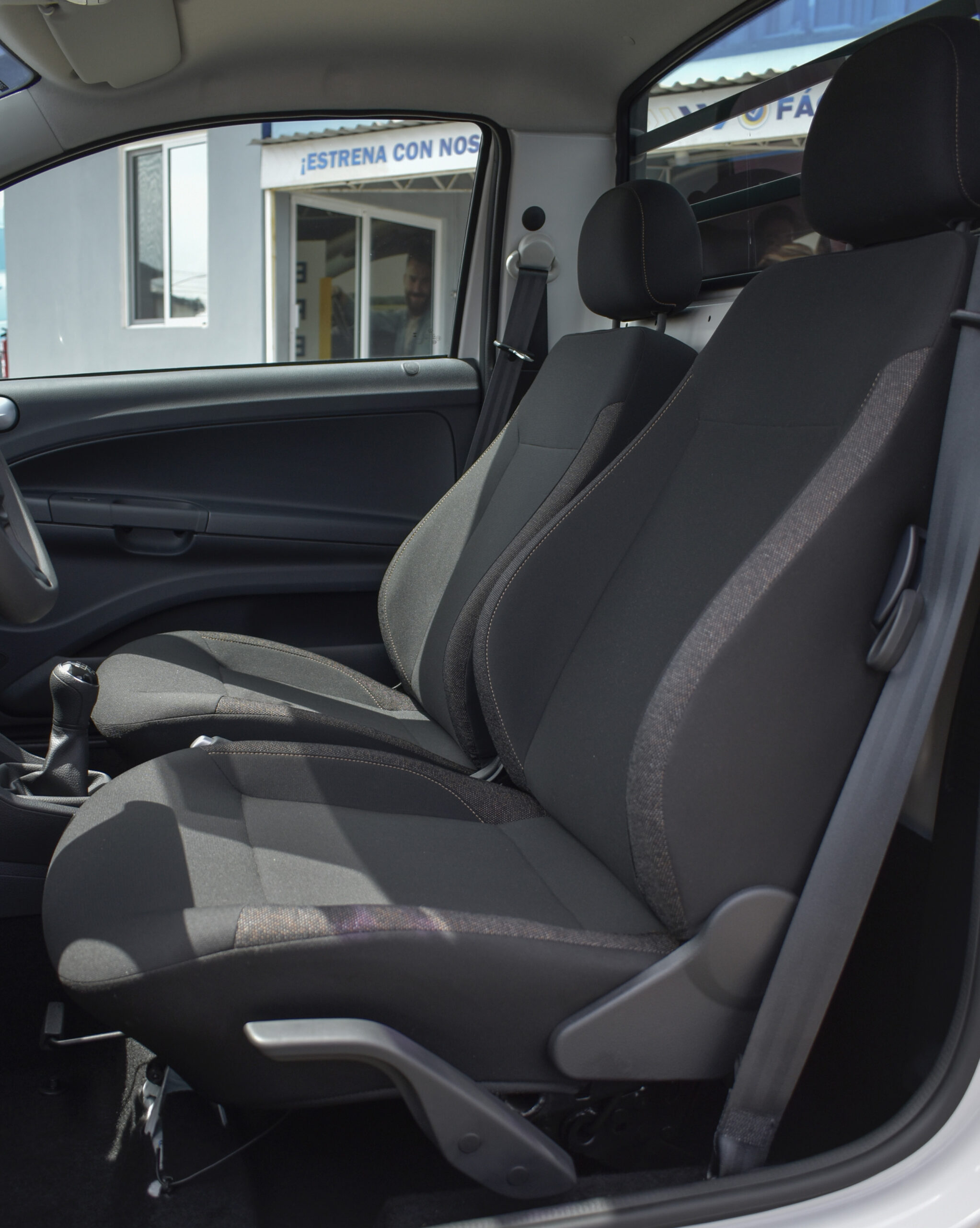 VOLKSWAGEN SAVEIRO ROBUST 2025