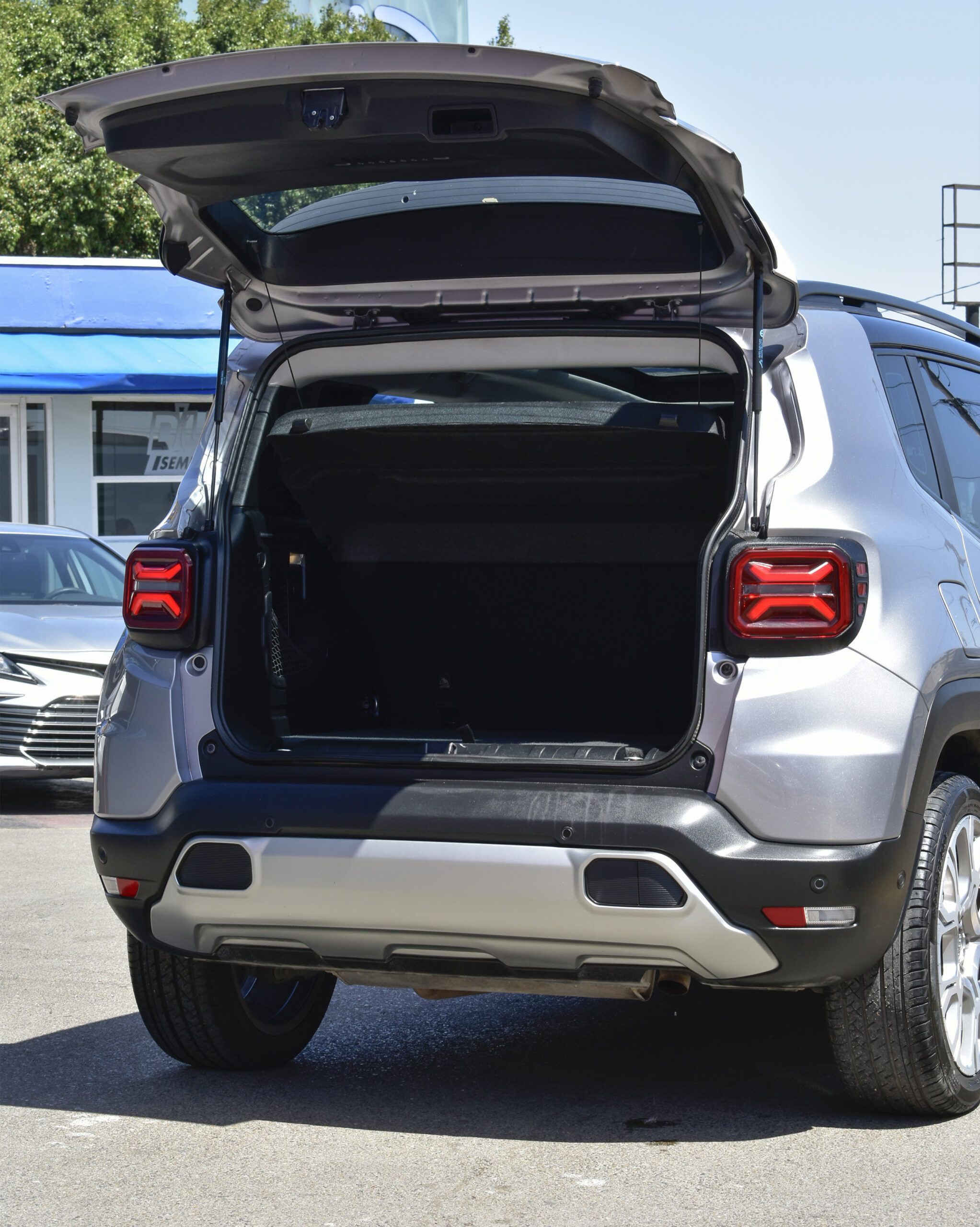 JEEP RENEGADE LIMITED 2023