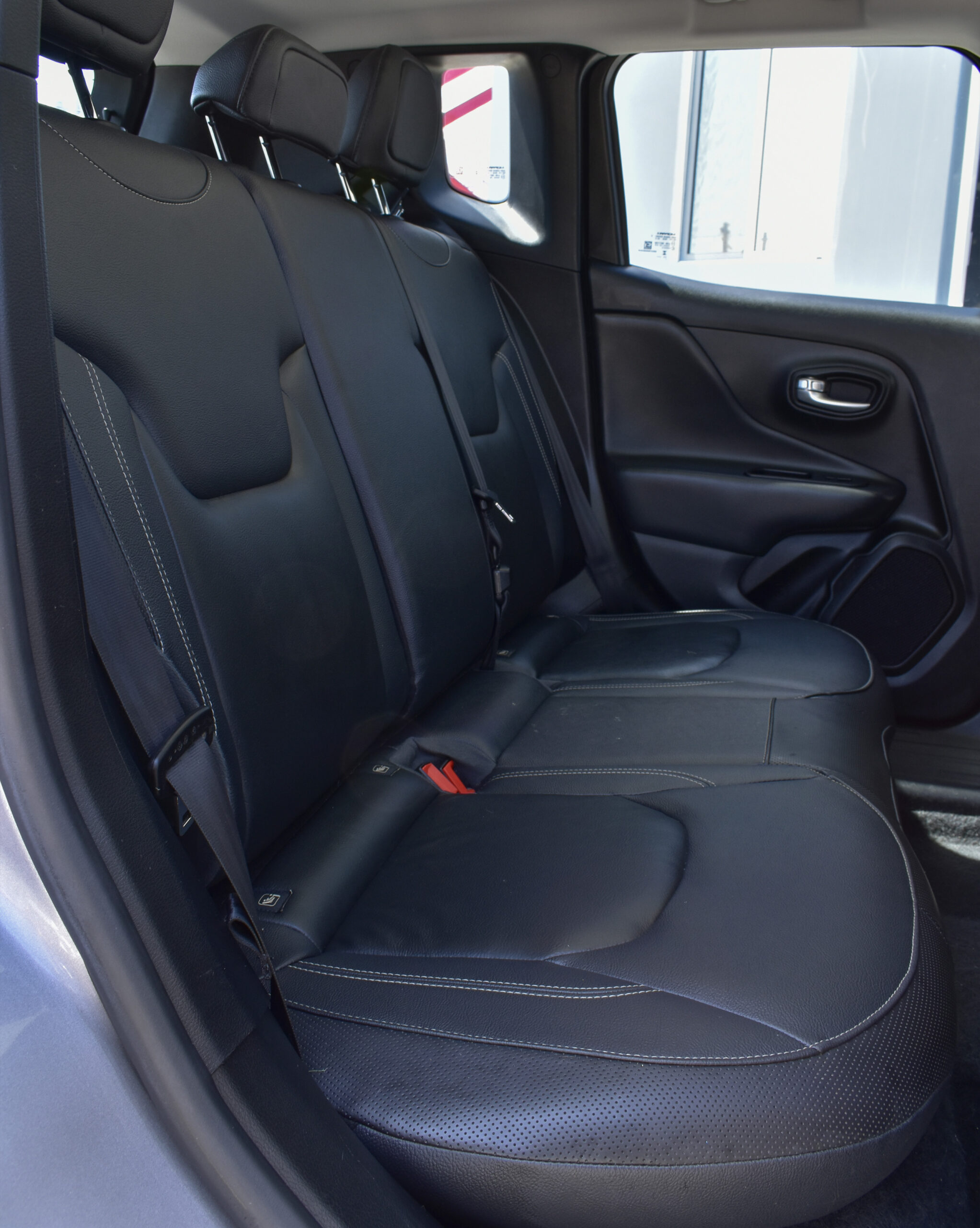 JEEP RENEGADE LIMITED 2023