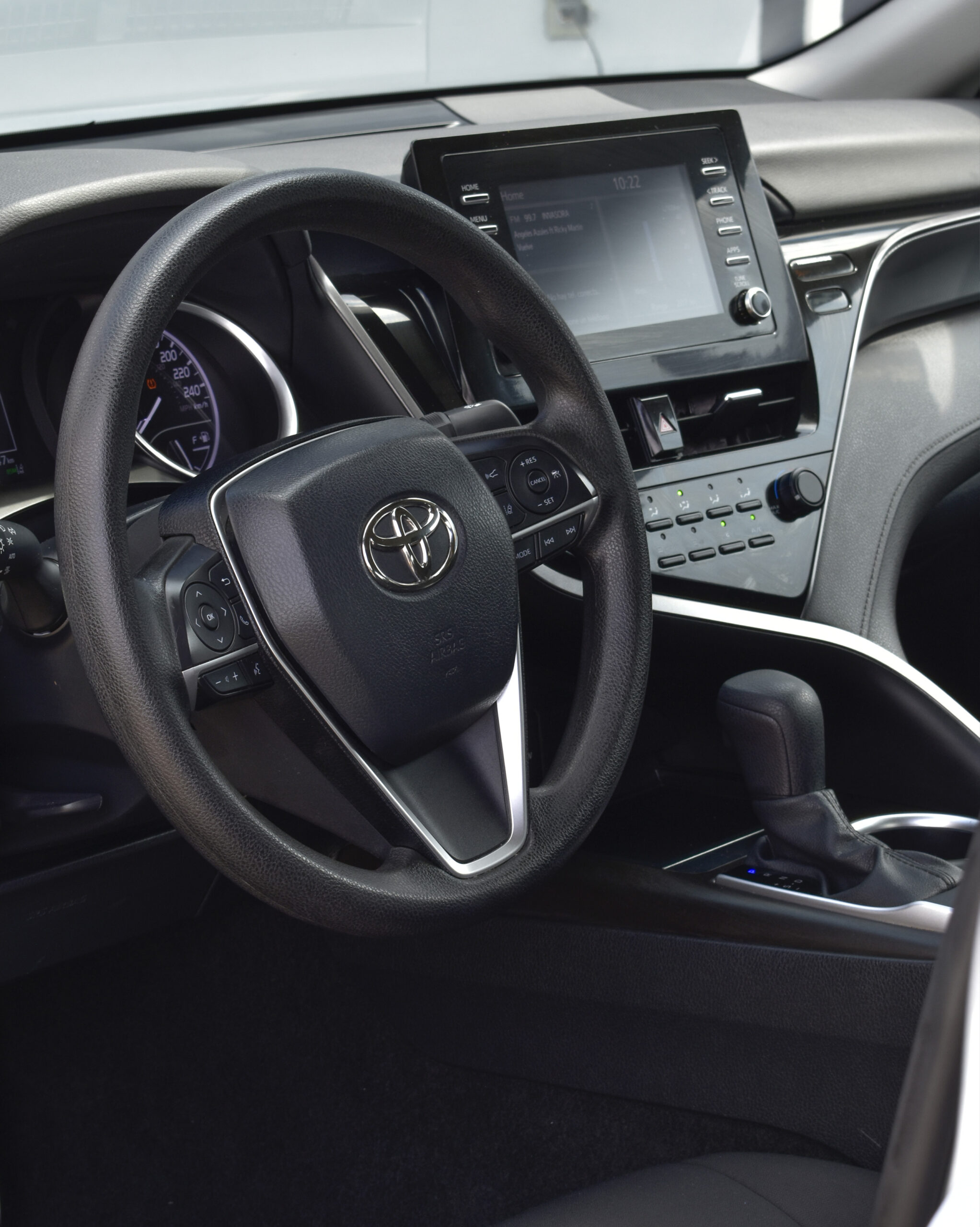 TOYOTA CAMRY LE 2023
