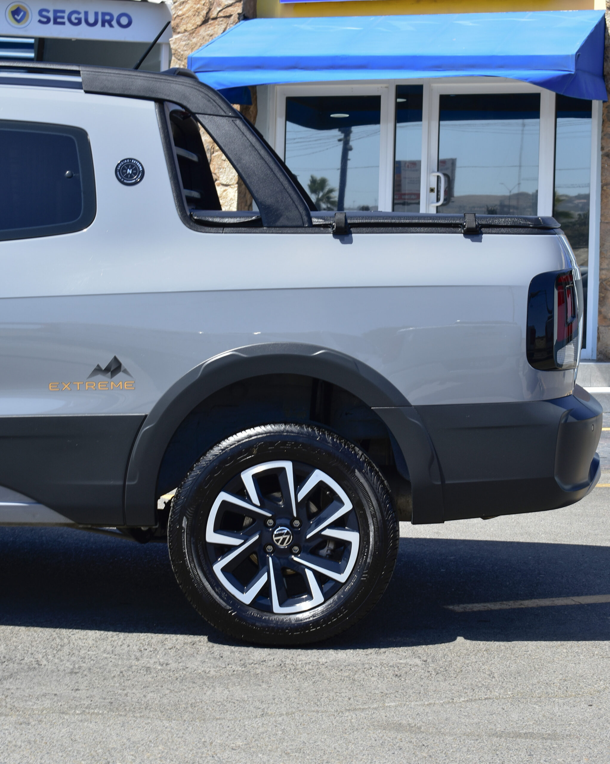 VOLKSWAGEN SAVEIRO EXTREME 2024