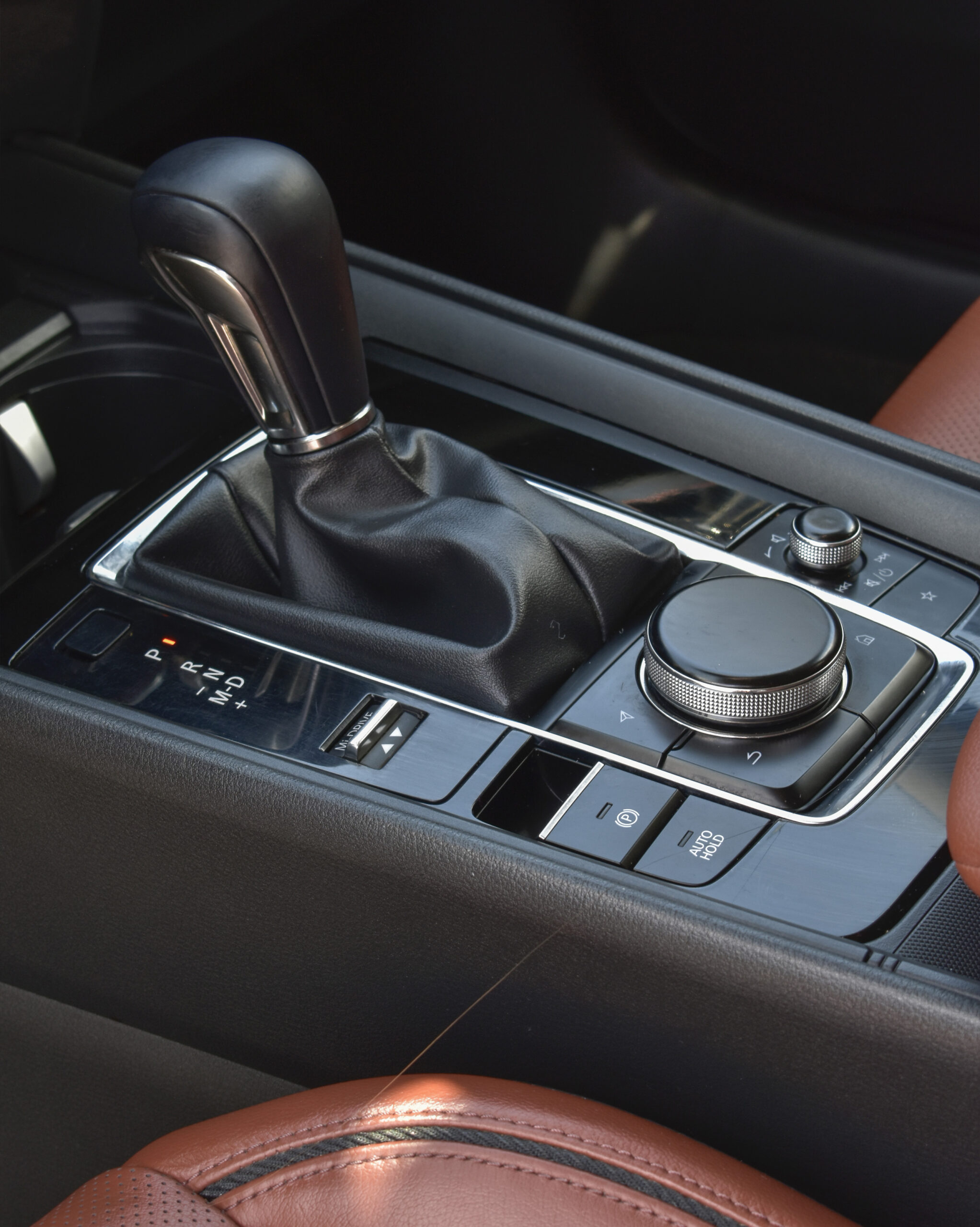 MAZDA CX-50 SIGNATURE 2023