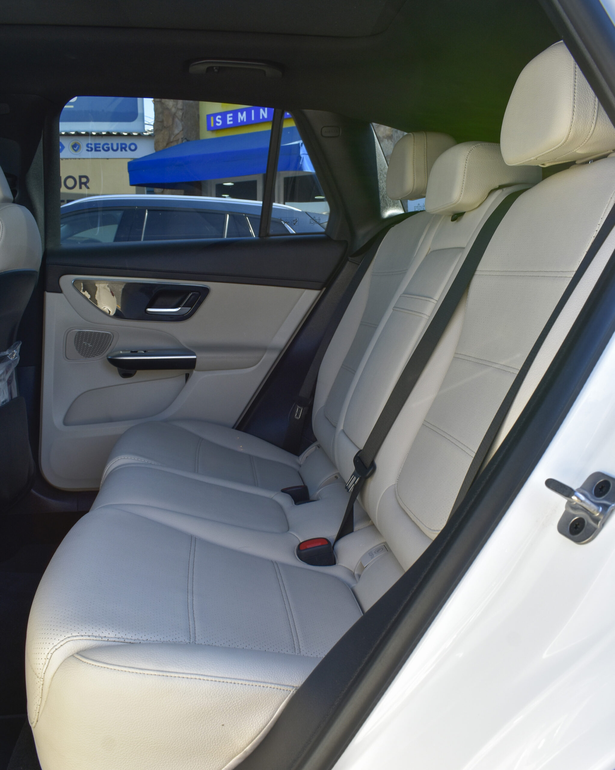 MERCEDES BENZ GLC300 4MATIC 2024