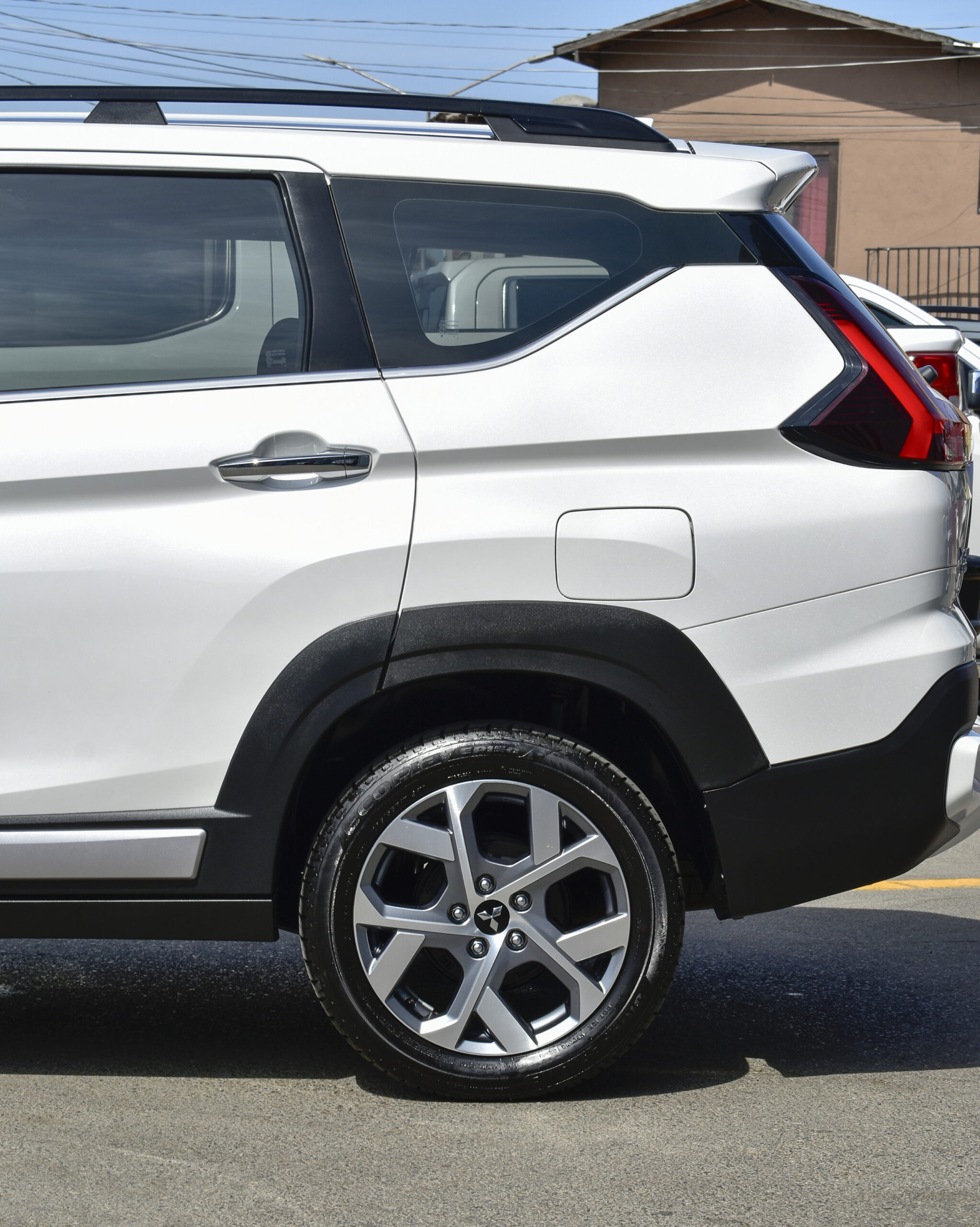 MITSUBISHI XPANDER CROSS 2025