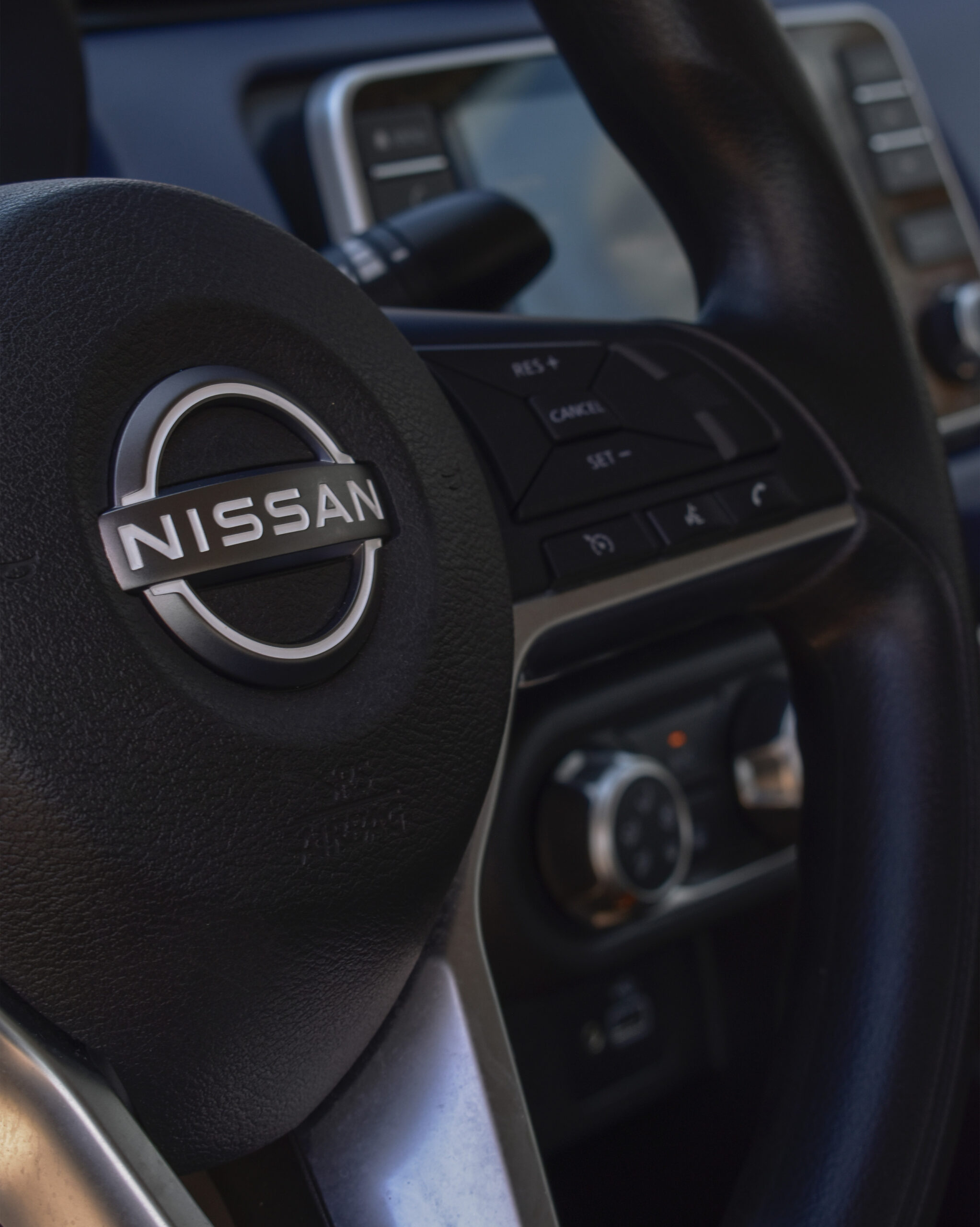 NISSAN VERSA ADVANCE 2024