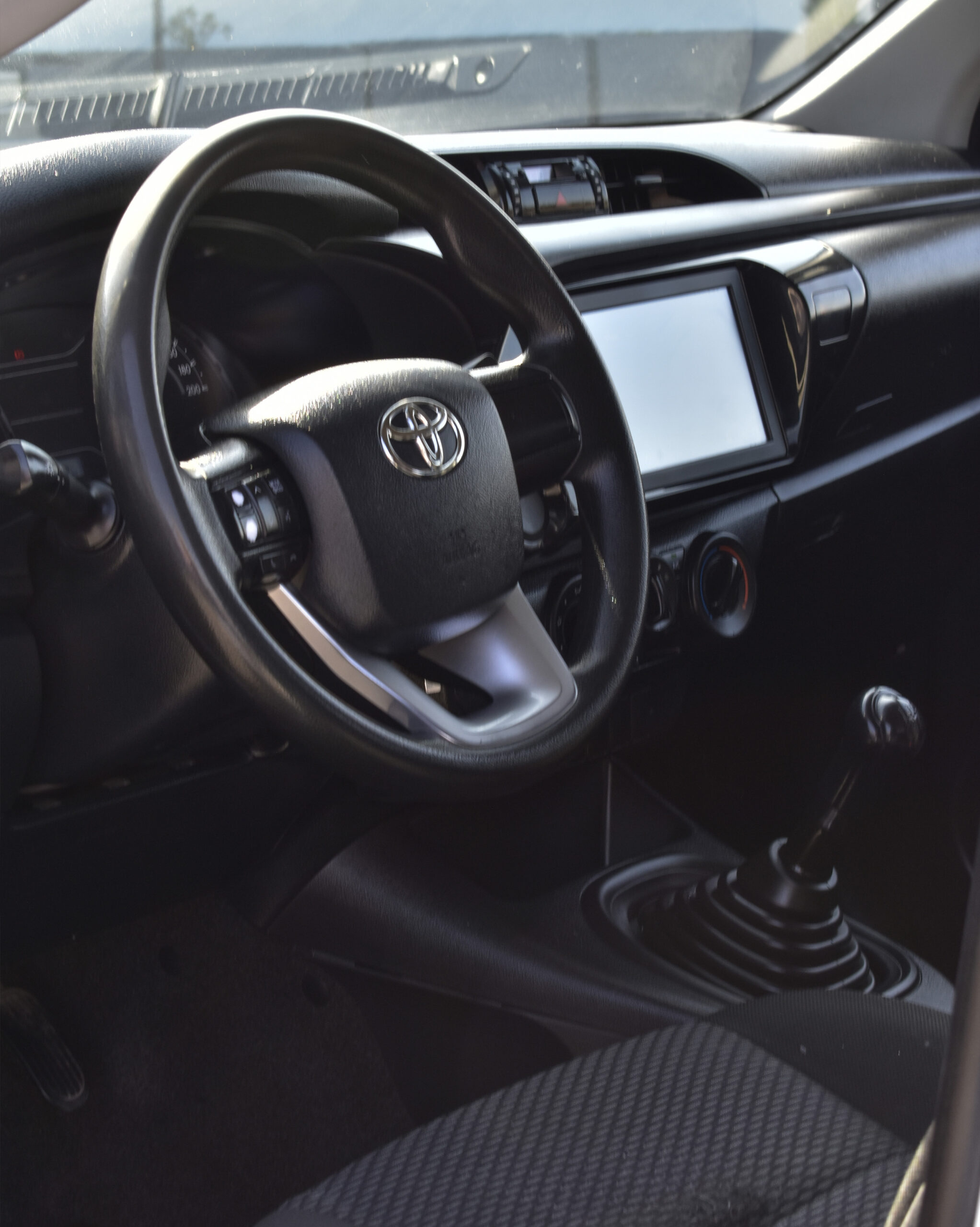 TOYOTA HILUX 4X2 2021