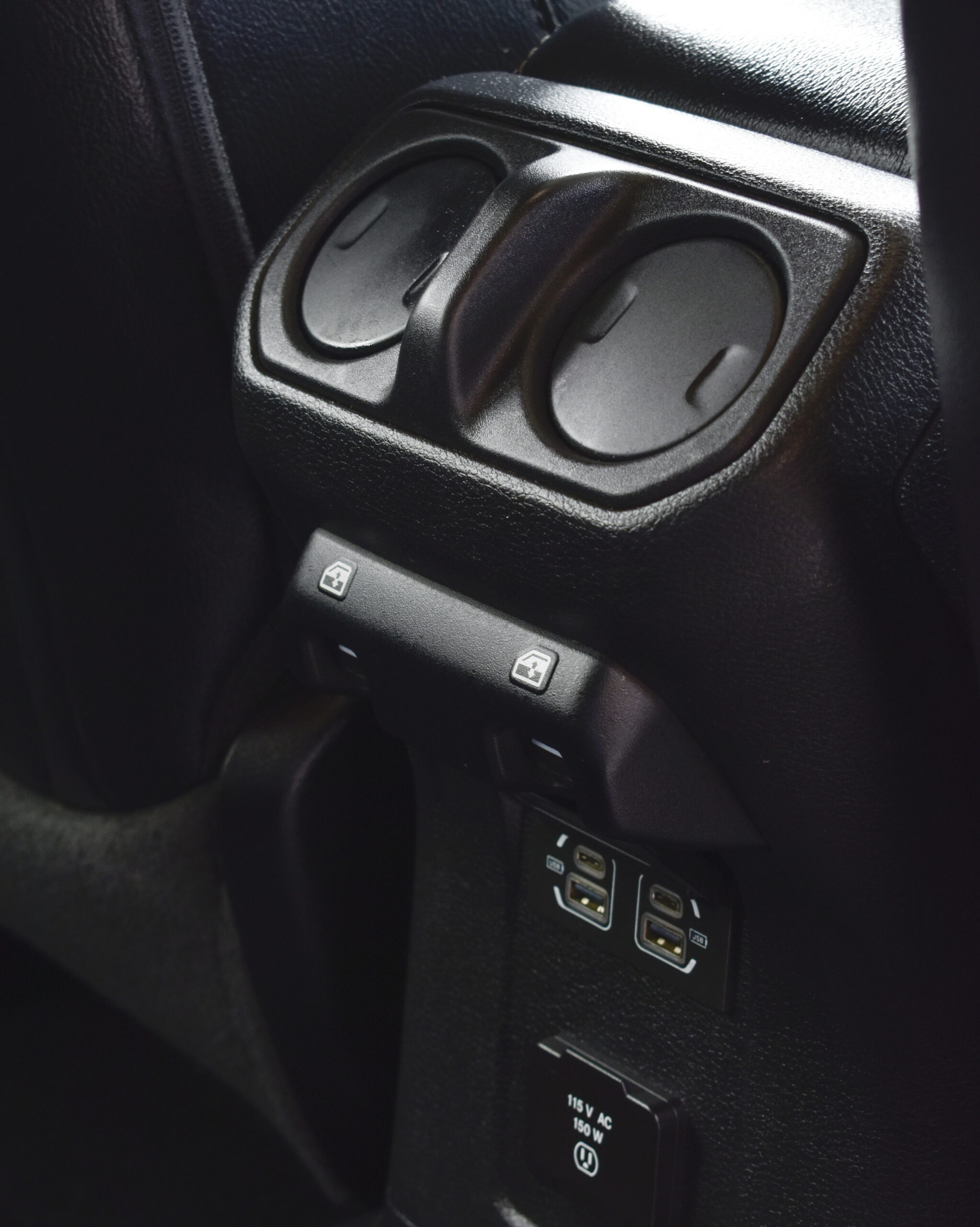 JEEP WRANGLER UNLTD SAHARA 2021
