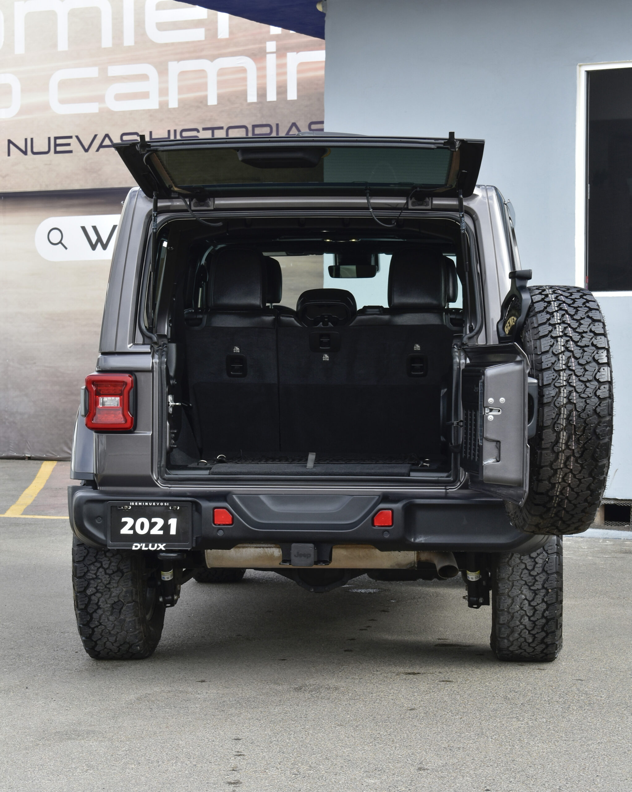 JEEP WRANGLER UNLTD SAHARA 2021