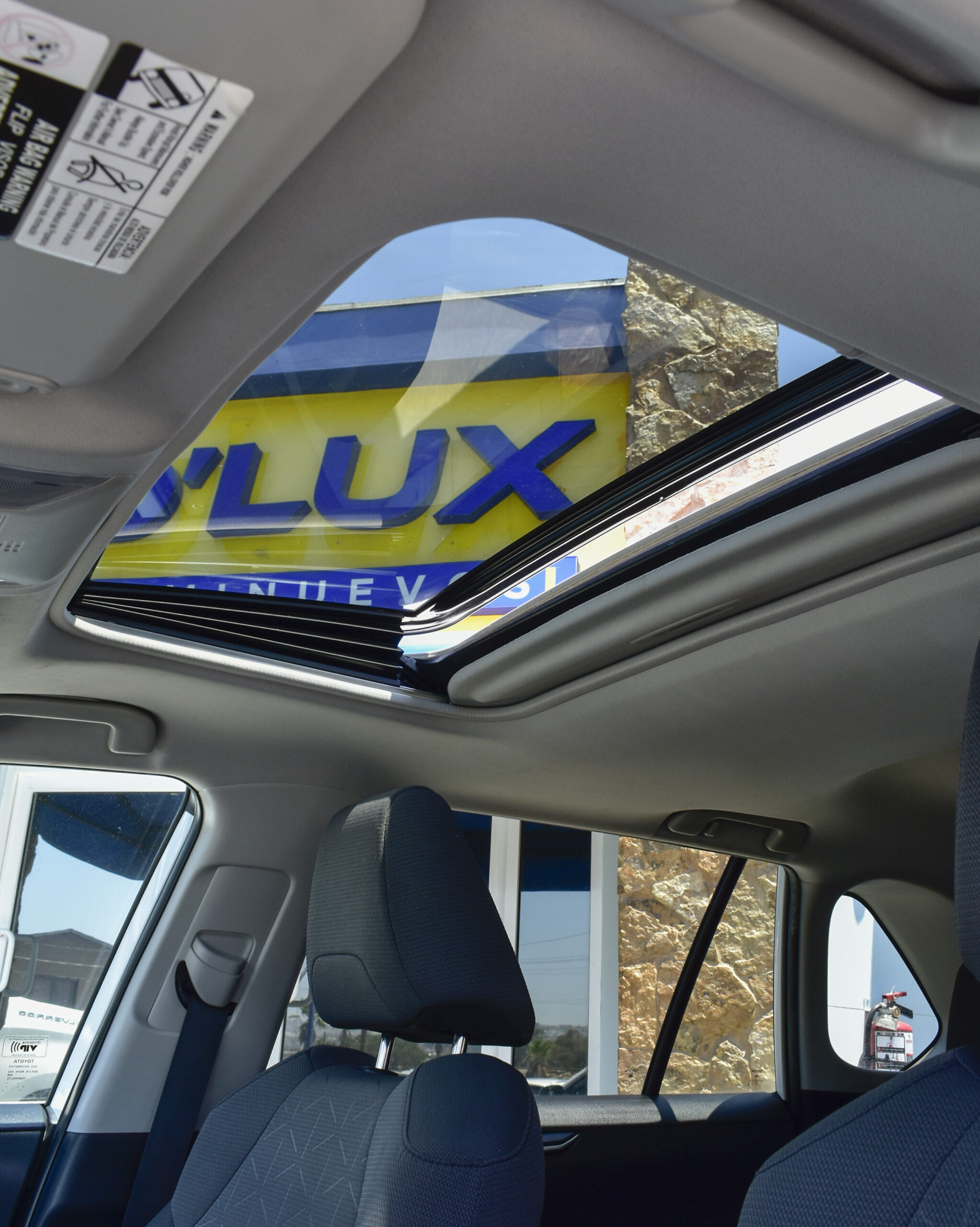 TOYOTA RAV4 XLE 2021