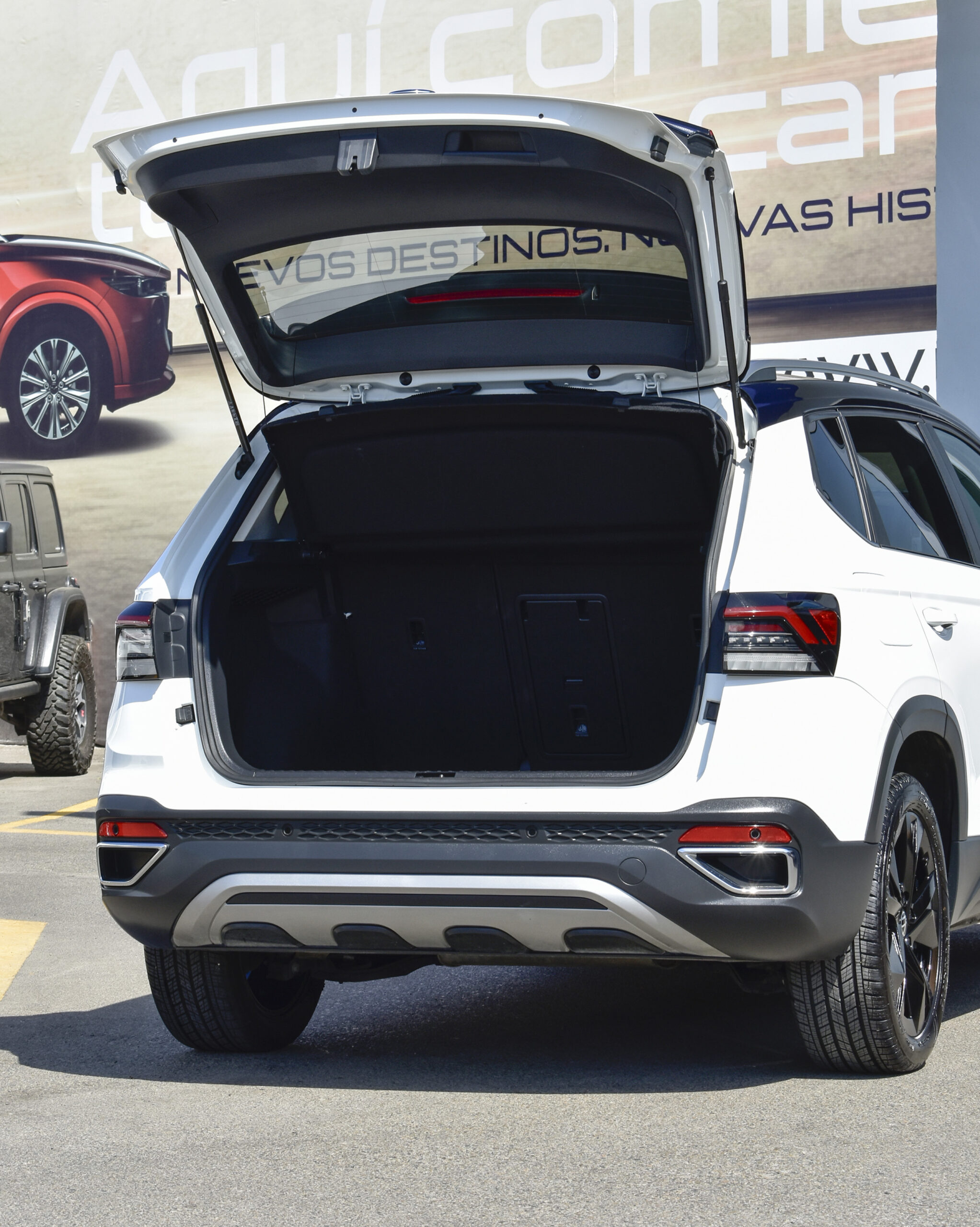 VOLKSWAGEN TAOS HIGHLINE 2025