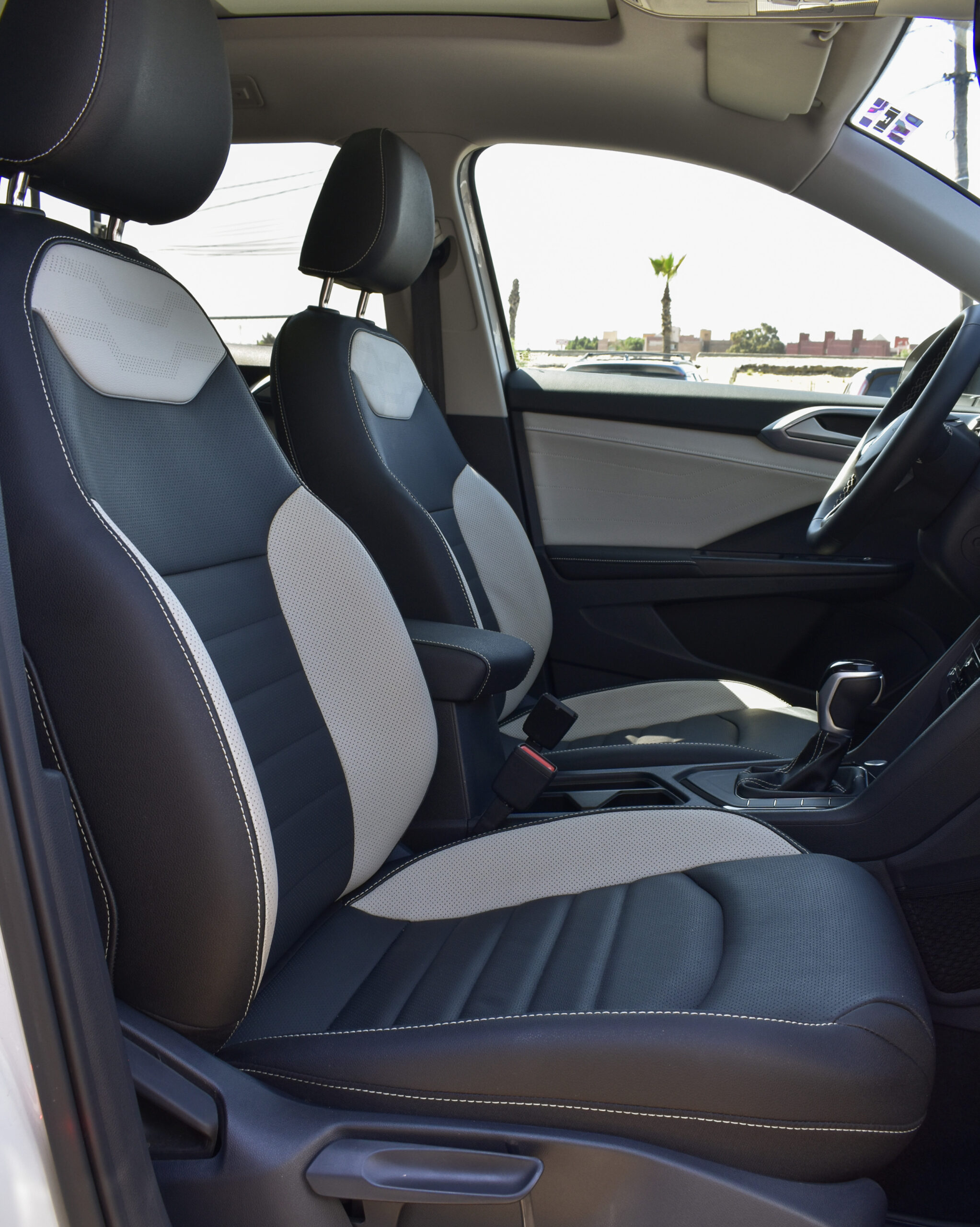 VOLKSWAGEN TAOS HIGHLINE 2025