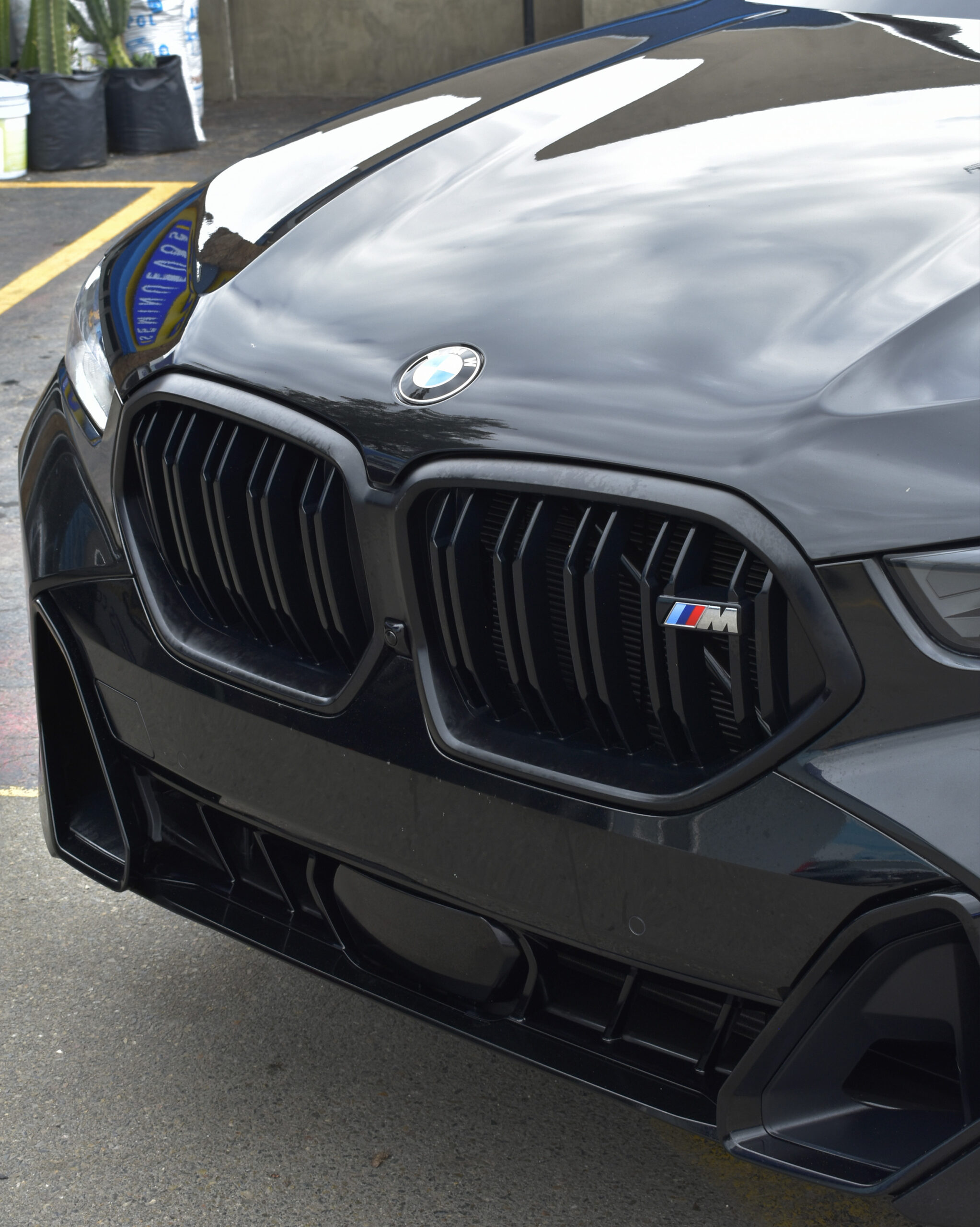 BMW X6 M60i 2024