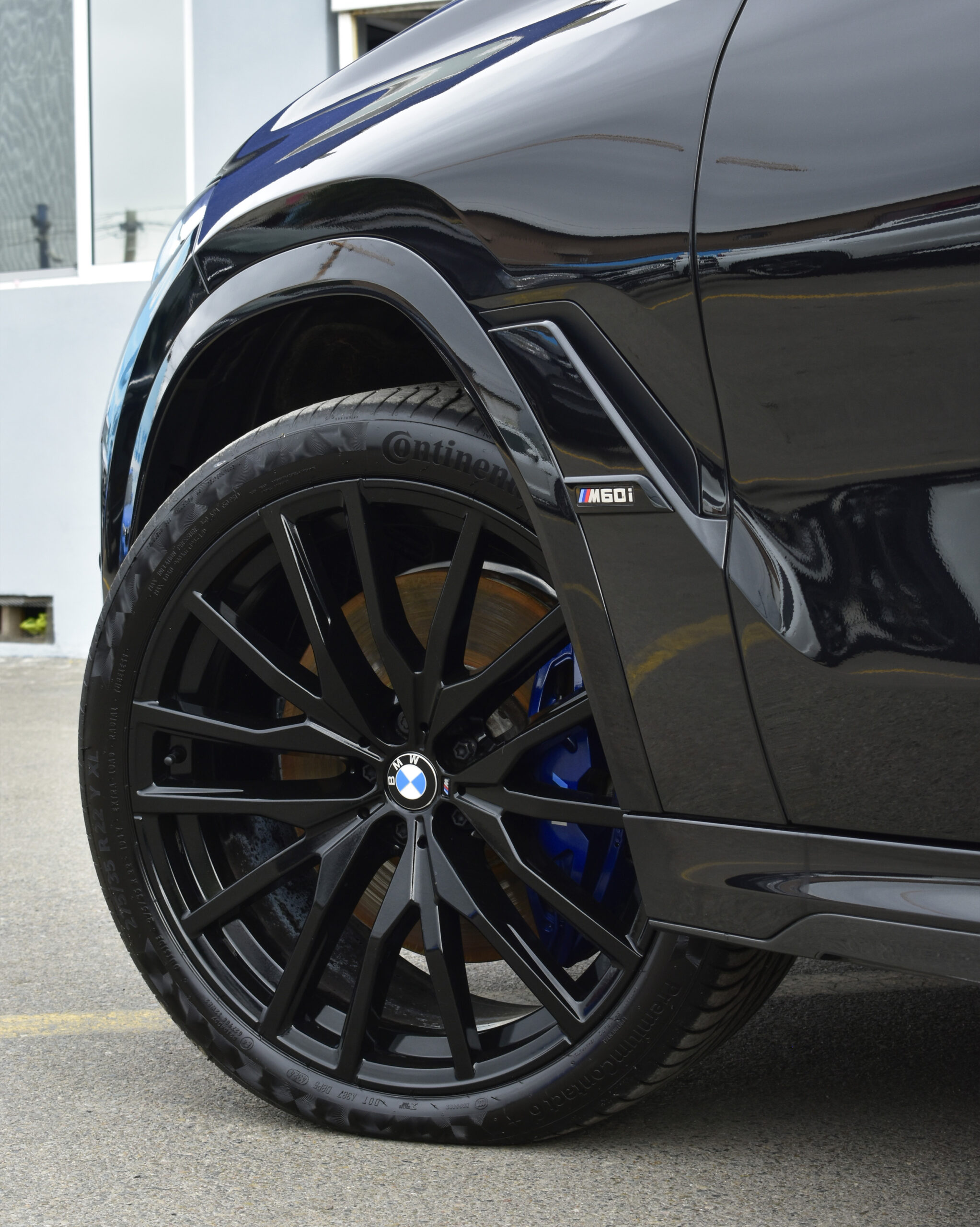 BMW X6 M60i 2024