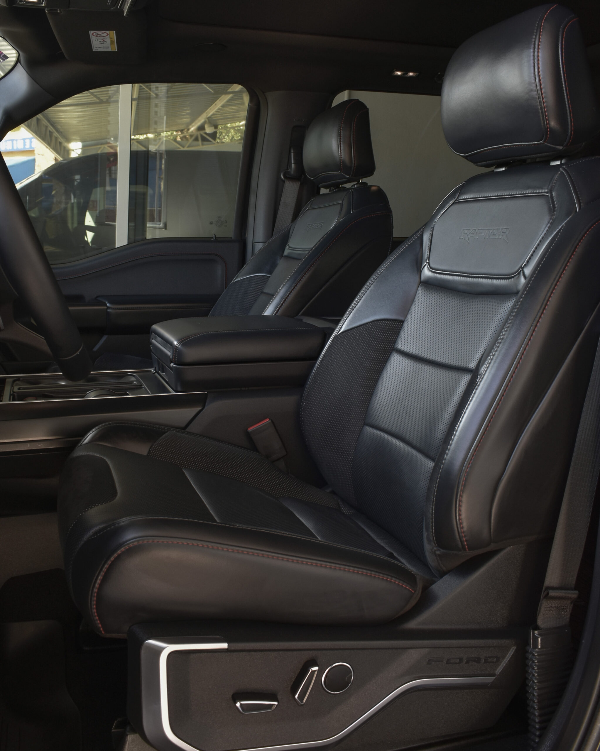 FORD LOBO RAPTOR HIGH PERFORMANCE 2024