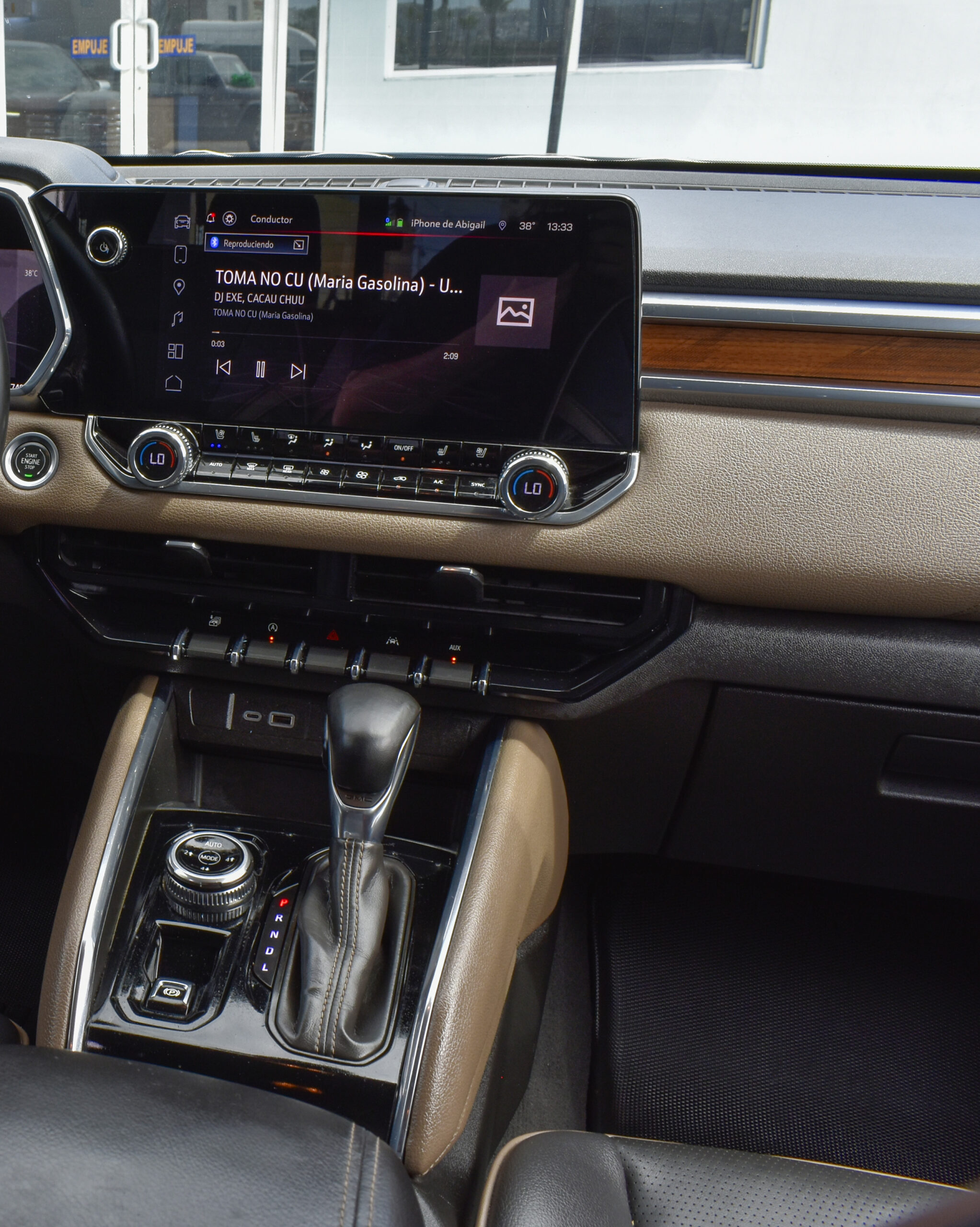 GMC CANYON DENALI 2024