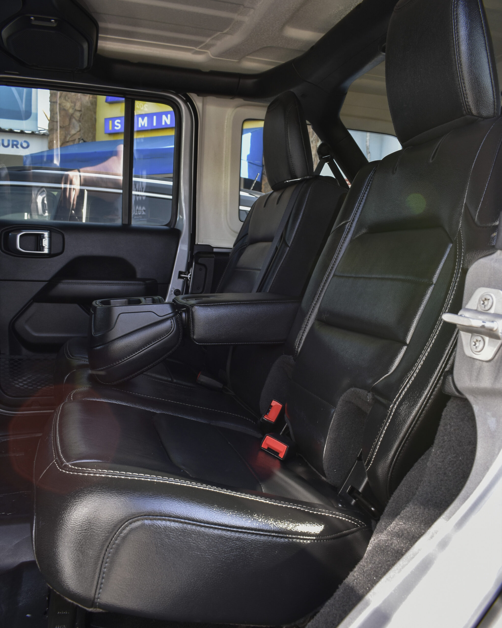 JEEP WRANGLER UNLIMITED SAHARA 2021