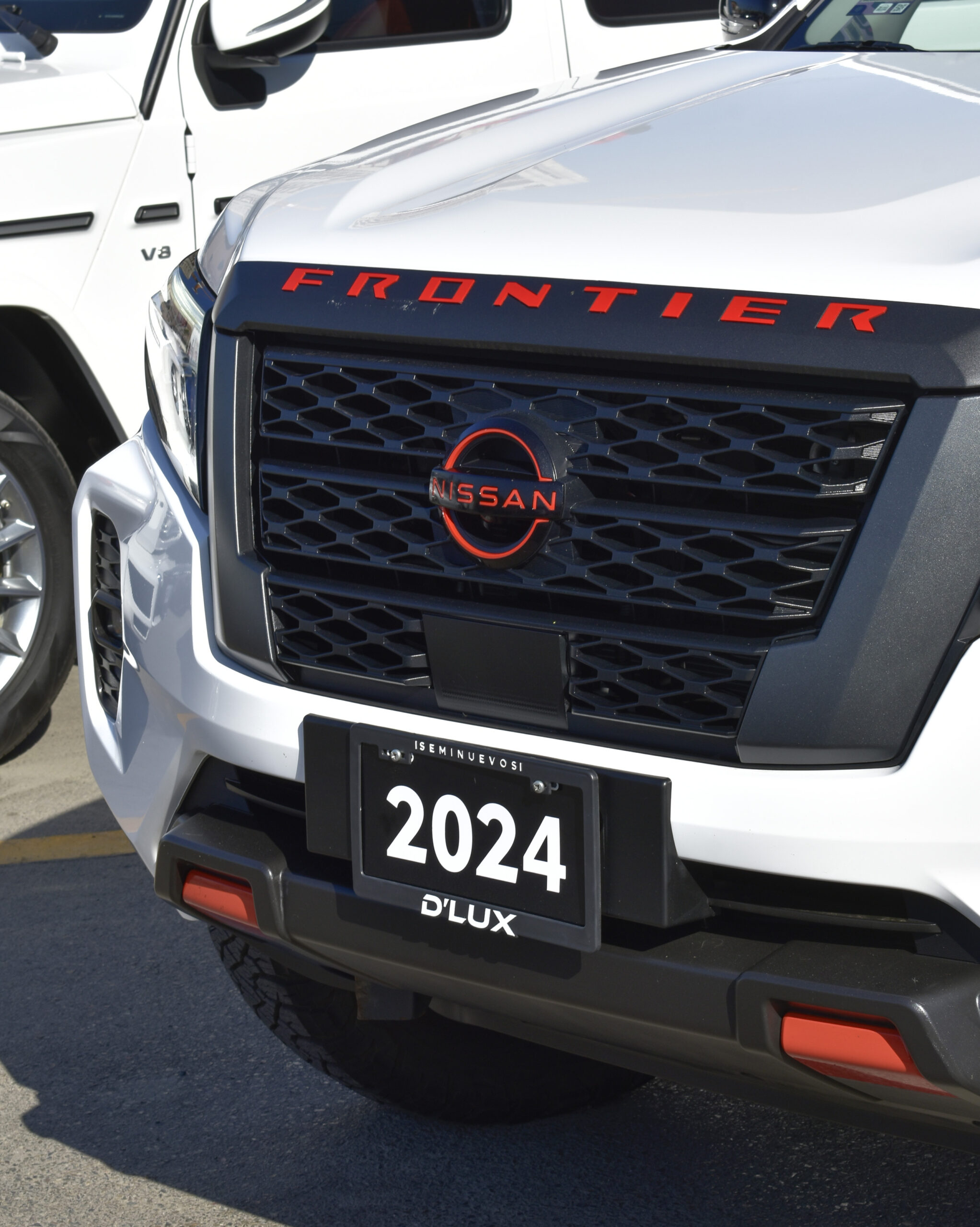 NISSAN FRONTIER PRO-4X 4X4 2024