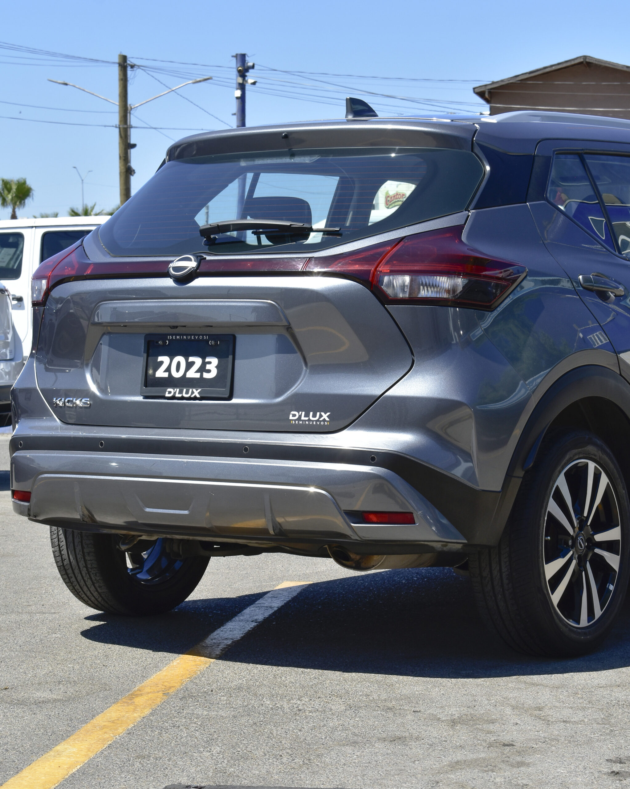 NISSAN KICKS ADVANCE 2023
