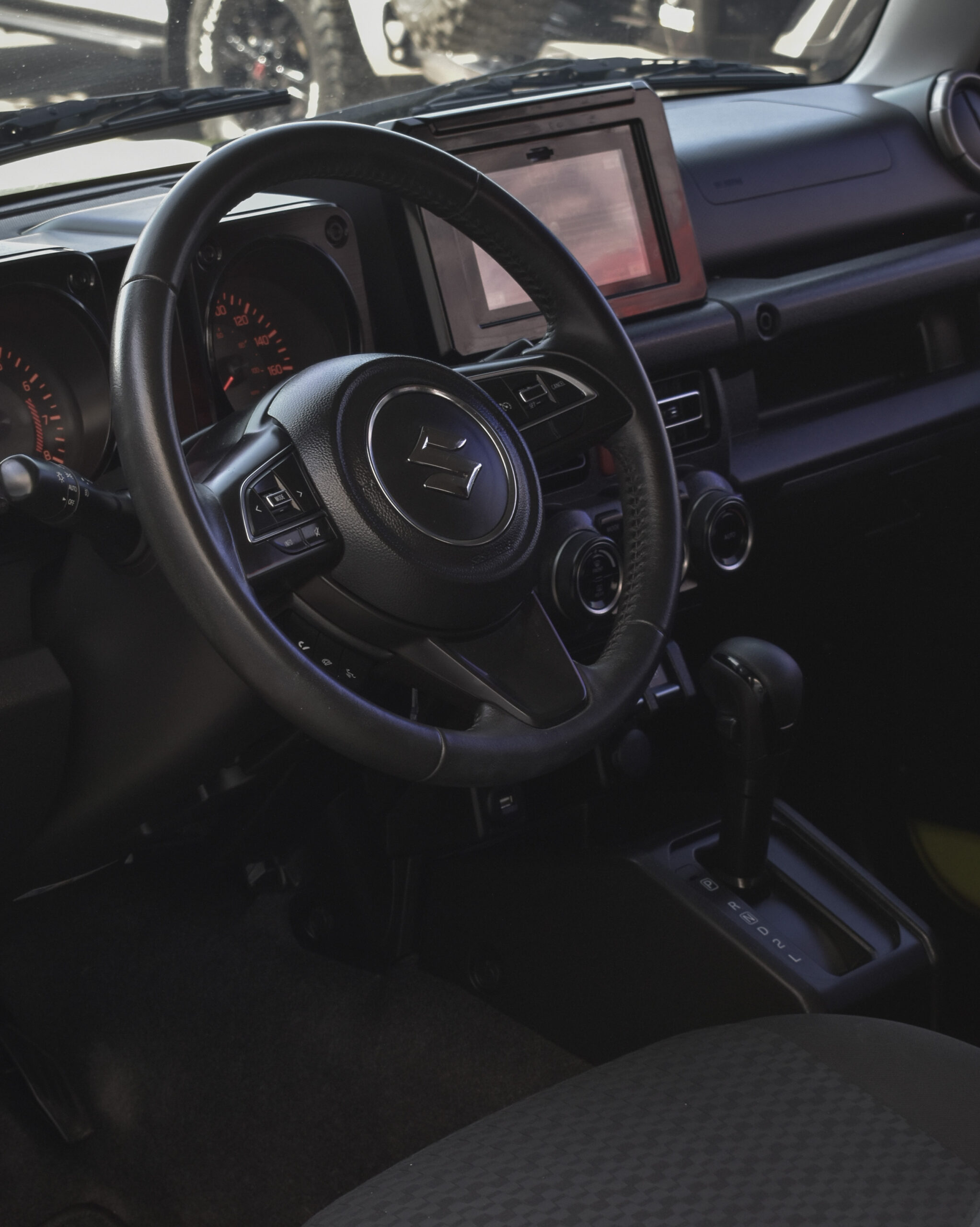SUZUKI JIMNY GLX 2024