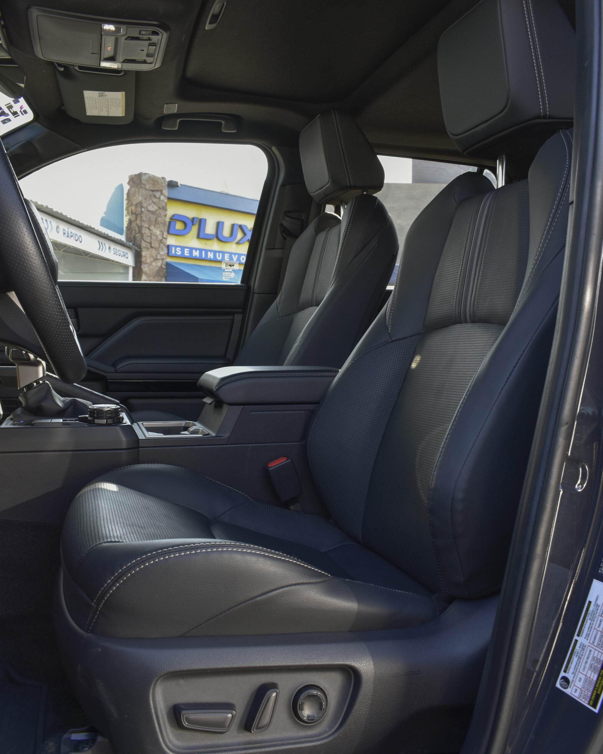 Toyota 4Runner Limited HEV 2025