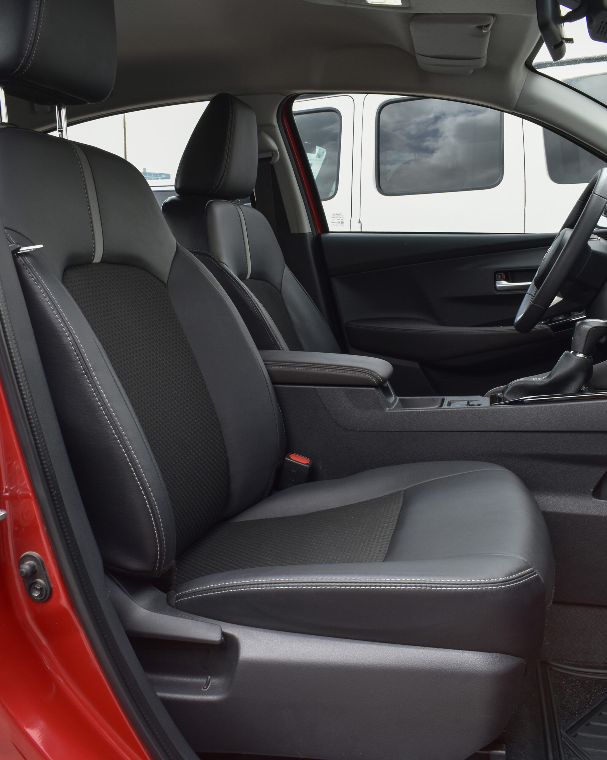 Toyota Yaris Base 2024