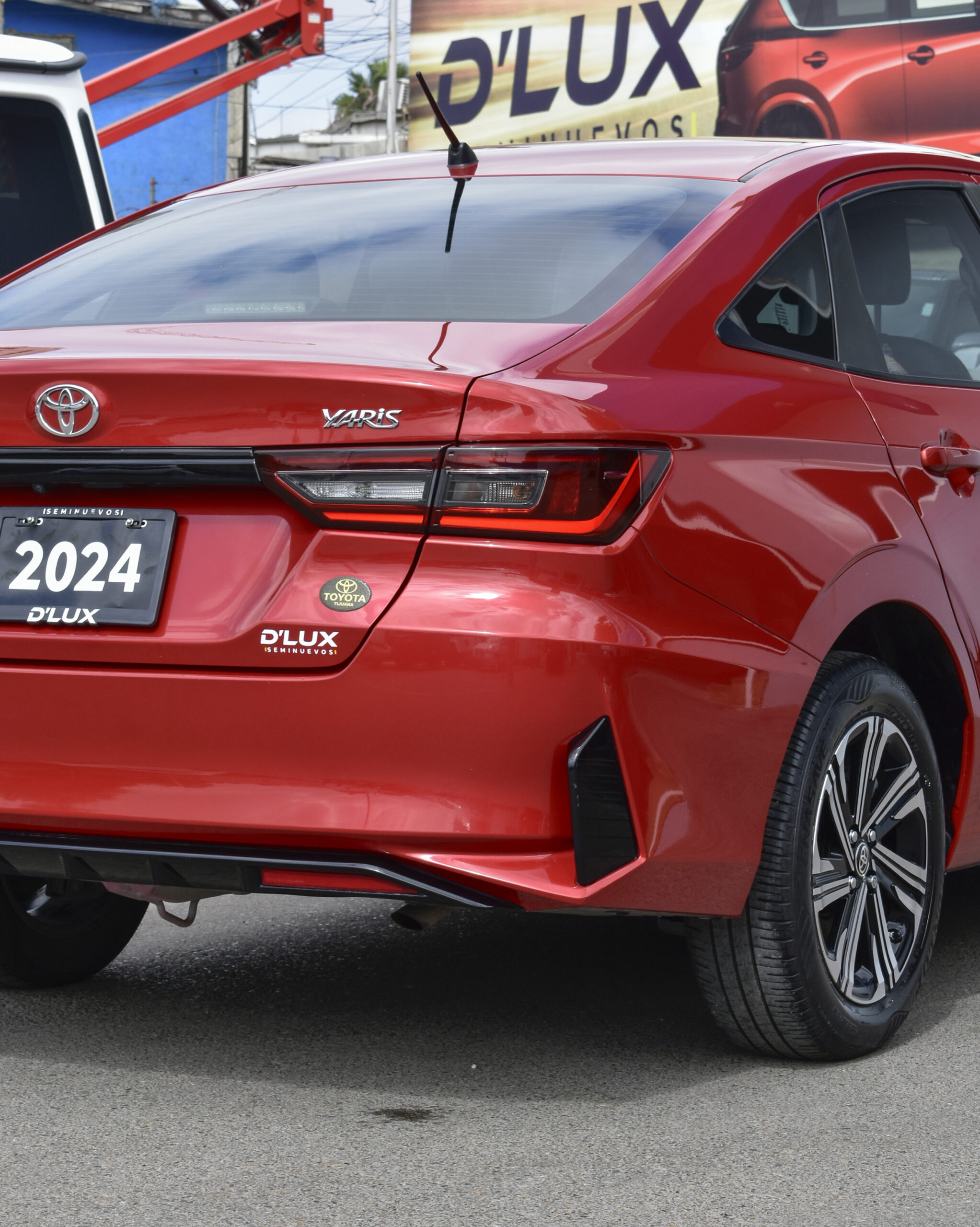 Toyota Yaris Base 2024