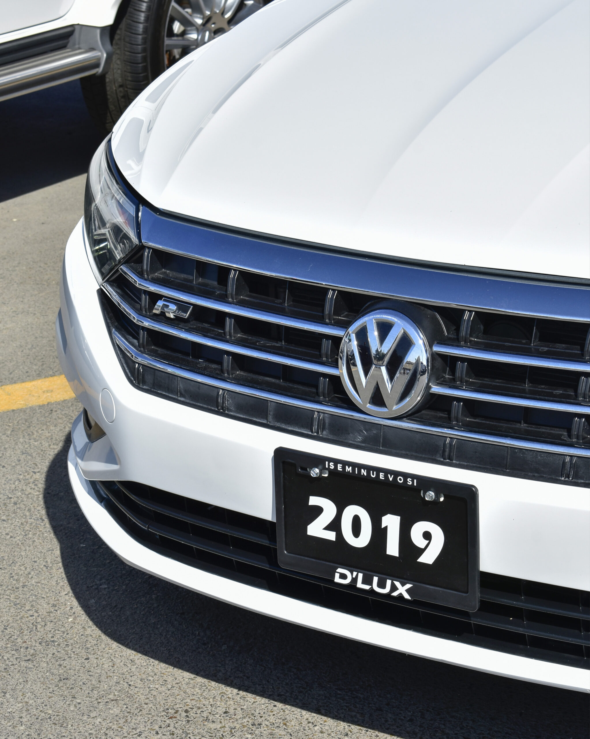 VOLKSWAGEN JETTA R-LINE 2019