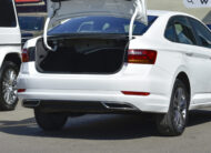 VOLKSWAGEN JETTA R-LINE 2019