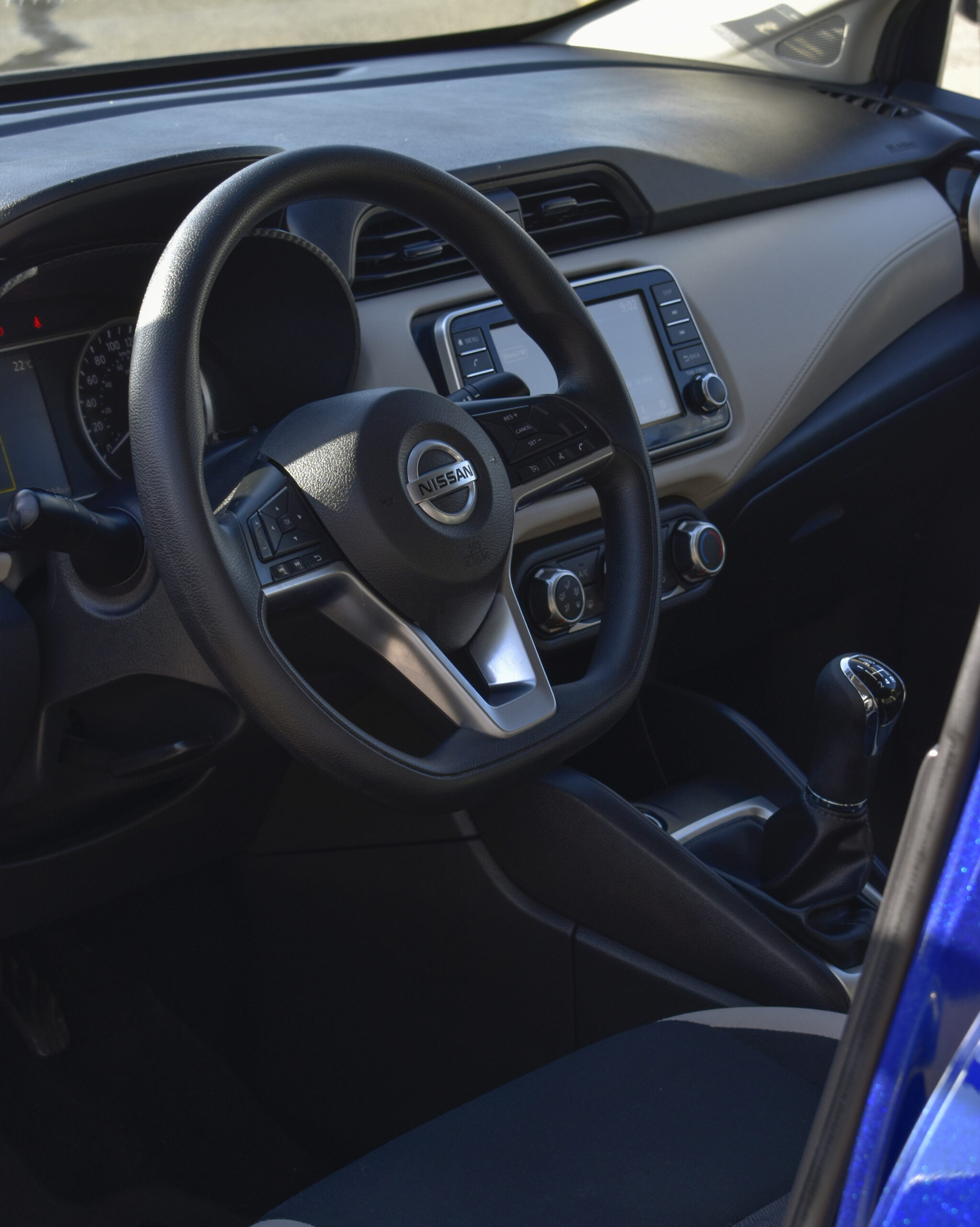 Nissan Versa Advance 2021