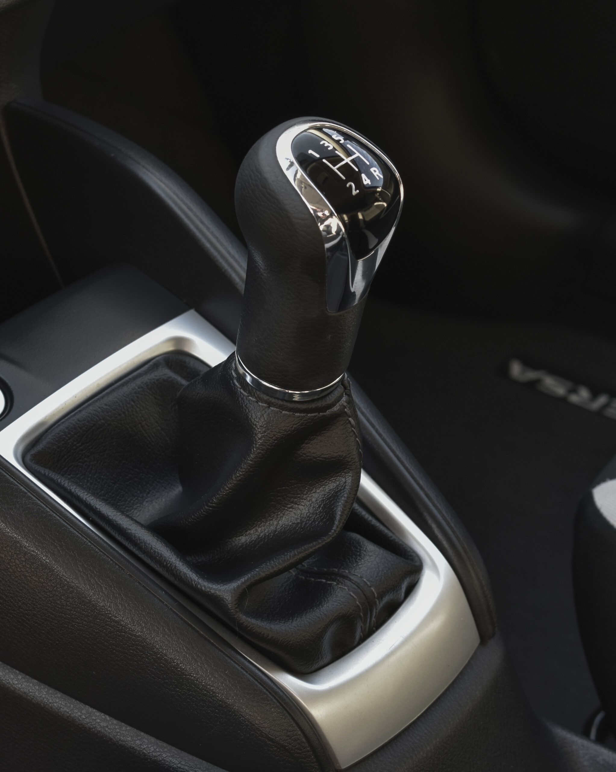 Nissan Versa Advance 2021